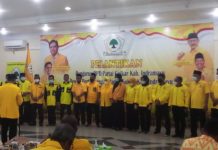 Lantik Pengurus Ranting, Golkar Indramayu Targetkan Perbanyak Kursi Dewan