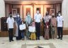 Baznas Jakut Sampaikan Bantuan bagi Keluarga Terdampak Covid-19