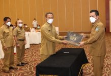 Serahkan DPA 2022 ke Sejumlah OPD, Ansar Tekankan Hal Ini