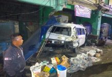 Akibat Ngantuk, Mobil Pariwisata Tabrak Kendaraan Lain