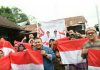 Sambut Hari Kemerdekaan RI, Bupati Tapsel Bagikan Bendera dan Bingkisan