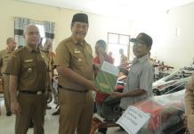 Percepat Swasembada Pangan, Pemkab Asahan Beri Traktor 8 Kelompok Tani
