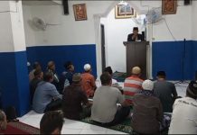 Perdana, Puluhan Jemaah Padati Mushala Al Muhajirin Terminal Tjg. Priok