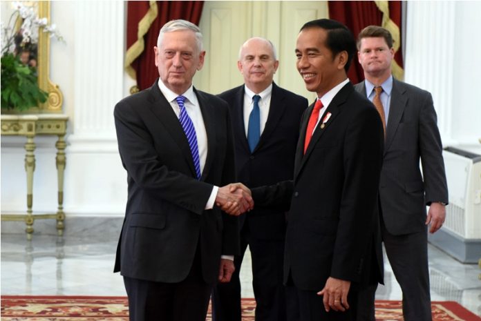 Menhan AS dan Joko Widodo