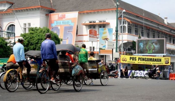 Moda Transportasi Becak