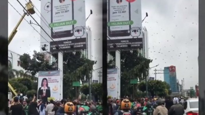 Hujan Duit di Jalan Rasuna Said, Jakarta