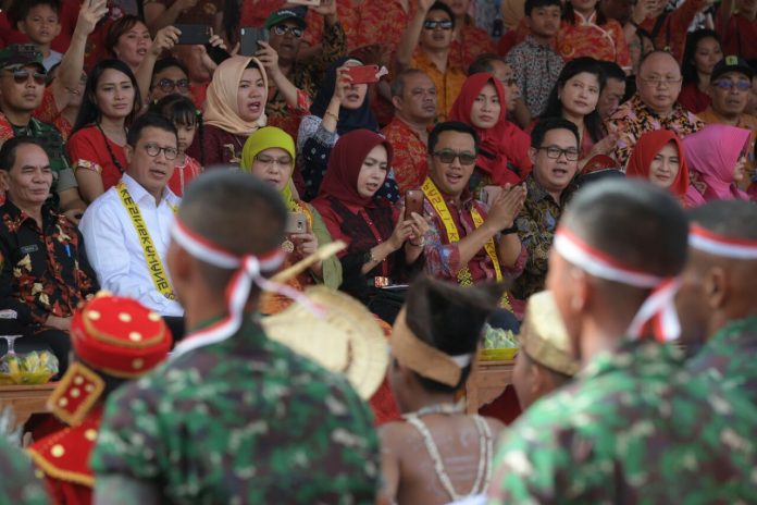 Menpora Imam Nahrawi Hadiri Kunjungan Cap Gomeh di Singkawang