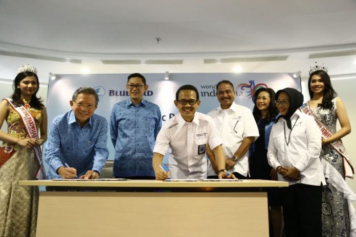 Kemenpar dan Blue Bird Lakukan Kerjasama Dukung Visit Wonderful Indonesia (Viwi) 2018