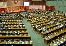 RUU KIA Atur Cuti Melahirkan 6 Bulan Disahkan Jadi Inisiatif DPR Hari Ini