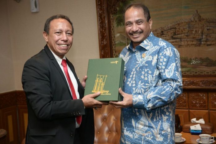 Menpar RI Arief Yahya dan Menpar Timor Leste H.E. Mr. Manuel Florencio Da Canossa Vong