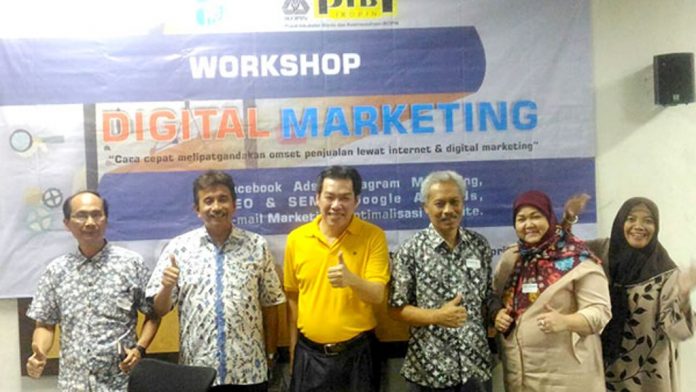 PIBI Ikopin dan Digital Youthpreneur Bangun UKM Online