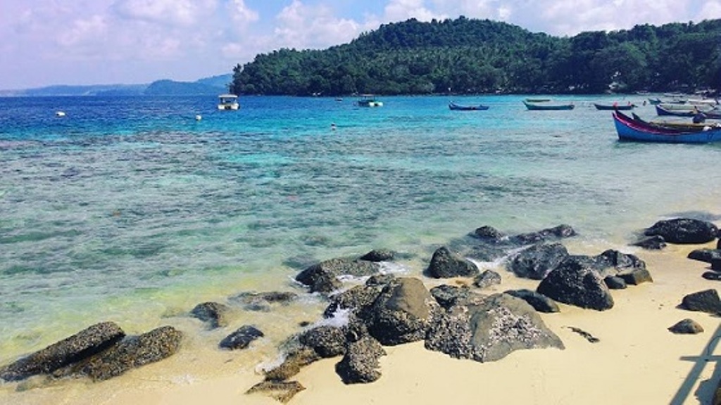 Pantai Lanaga - Tempat Wisata Keren di Aceh Barat