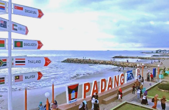 Wisata Bahari Padang