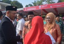 HUT RI Ke 73, PTPN III Beri Penghargaan Masa Bakti bagi Karyawan