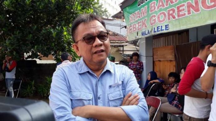 68103-wakil-ketua-tim-pemenangan-anies-sandi-m-taufik-1306x732