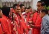 Sebelum Closing Ceremony, Jokowi Bagikan Bonus untuk Atlet Peraih Medali