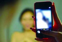 Kirim Foto Seksi ke Napi Pembunuh Brigpol Dewi Dipecat