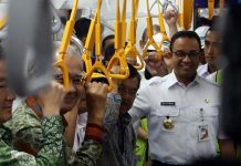 Tarif Belum Jelas, Anies Tegaskan Peresmian MRT Tetap Dilakukan Besok