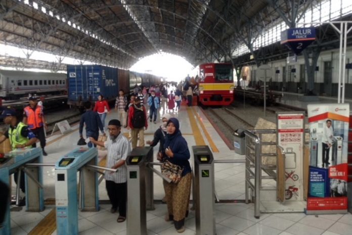 Stasiun-Tanjung-Priok-Jakarta-Utara
