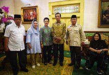 Sri Sultan HB X ke Prabowo: Jaga NKRI dan Pancasila