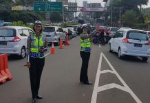 Polisi Berlakukan Satu Arah Jalur Puncak hingga 9 Juni