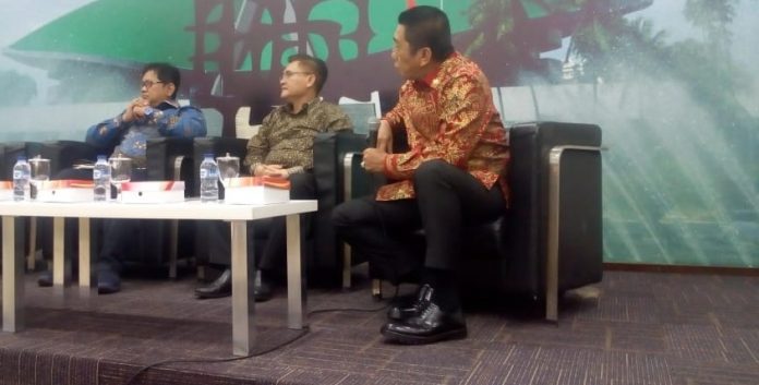 Henry Yosodiningrat, Viva Yoga dalam diskusi RUU Pertanahan
