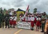 Sambut HUT RI, Satgas Perbatasan dan Warga Meriahkan Karnaval