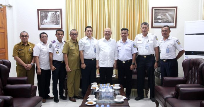 Wali Kota Medan Beraudensi dengan Perwakilan KAI Sumut dan Dishub