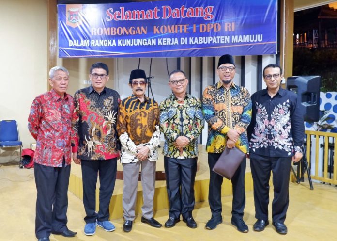 Perwakilan Anggota Komite I DPD Kunker ke Sulbar Perwakilan Anggota Komite I DPD Kunker ke Sulbar