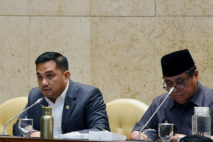 Rifqinizami Karsayuda Rifqinizami Karsayuda