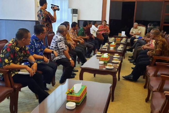 Bupati-Asahan-Pemakaman-Nasrani