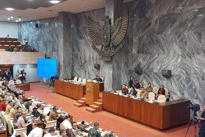 Ketua DPR Puan Maharani Pimpin Ragab dengan Pemerintah Bahas PON 2020