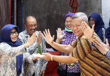 Kadis Koperasi Kab. Tangerang Resmikan Rumah Layak Huni