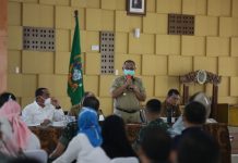 Akhyar Himbau Warga Kurangi Aktifitas Diluar Rumah