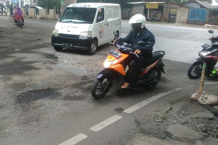 Jalan-Rusak-Jaksel