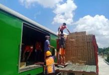 KAI Layani Pengiriman Barang Mulai Rp 200/Kg Jelang Lebaran KAI Layani Pengiriman Barang