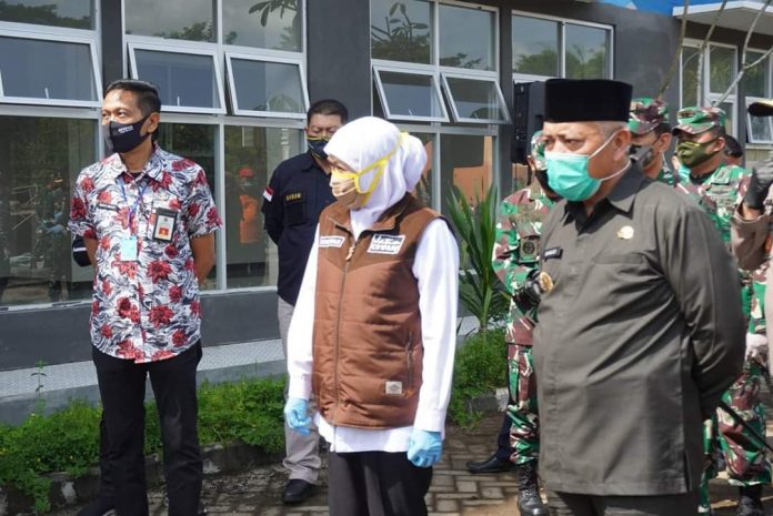 Khofifah dan M Sanusi Tinjau Kesiapan Pemkab Malang untuk Persiapan PSBB