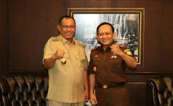 Akhyar Nasution bersama Kajari Kota Medan Akhyar Nasution bersama Kajari Kota Medan