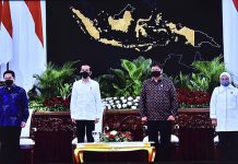 Jokowi Luncurkan Subsidi Upah, Hari Ini 2,5 Juta Pekerja Dapat Bantuan