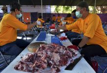 Pertamina Salurkan Daging Kurban untuk Warga Sekitar Kilang Balongan