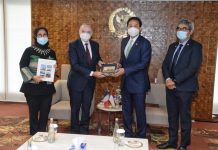 DPR: Indonesia-Perancis Miliki Pandangan Sama Tentang Indo-Pacific Azis Syamsudin menerima kunjungan Olivier Chambard, Dubes Prancis untuk Indonesia