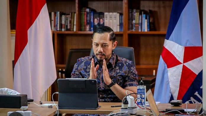 Agus Harimurti Yudhoyono Agus Harimurti Yudhoyono