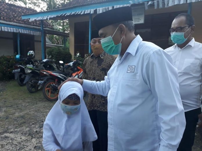 Cawabup M Rusli Menemui Masyarakat Cawabup M Rusli Menemui Masyarakat