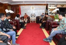 Terima Pengurus WKP, Ketua MPR Ingatkan Pentingnya Uji Kompetensi Wartawan Bambang Soesatyo menerima kunjungan pengurus WKP periode 2020-2022