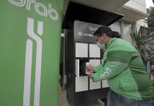 Grab Sediakan Stasiun Penukaran Baterai Motor Listrik