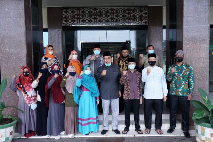 Umar Zainuddin Hasibuan bersama Qori Tebing Tinggi