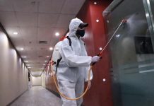 Tekan Kasus Covid-19, PMI Jakpus lakukan Penyemprotan Disinfektan