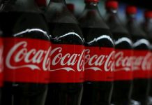 Coca-cola Bakal PHK 2.200 Pegawai di Seluruh Dunia AKibat Pandemi Coca Cola