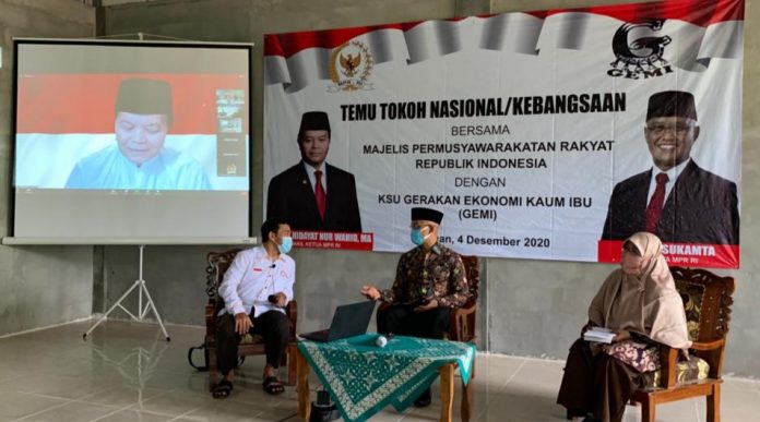 Hidayat Nur Wahid dalam Diskusi
