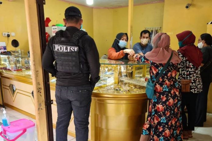Patroli-Keliling-Polres-Kobar